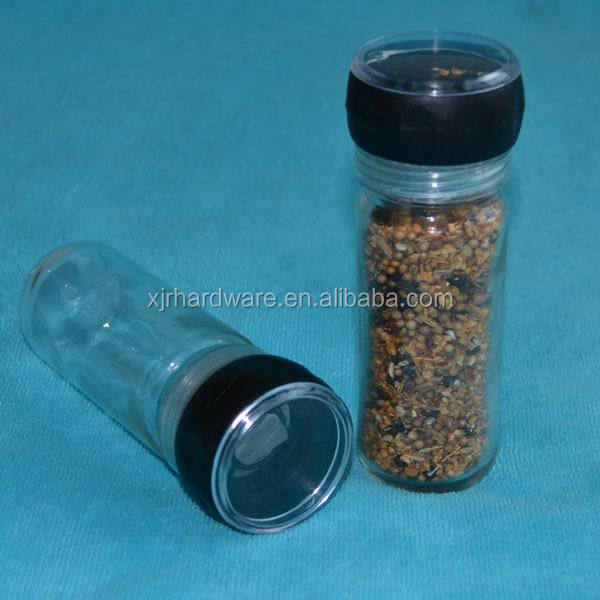 Salt and pepper grinder