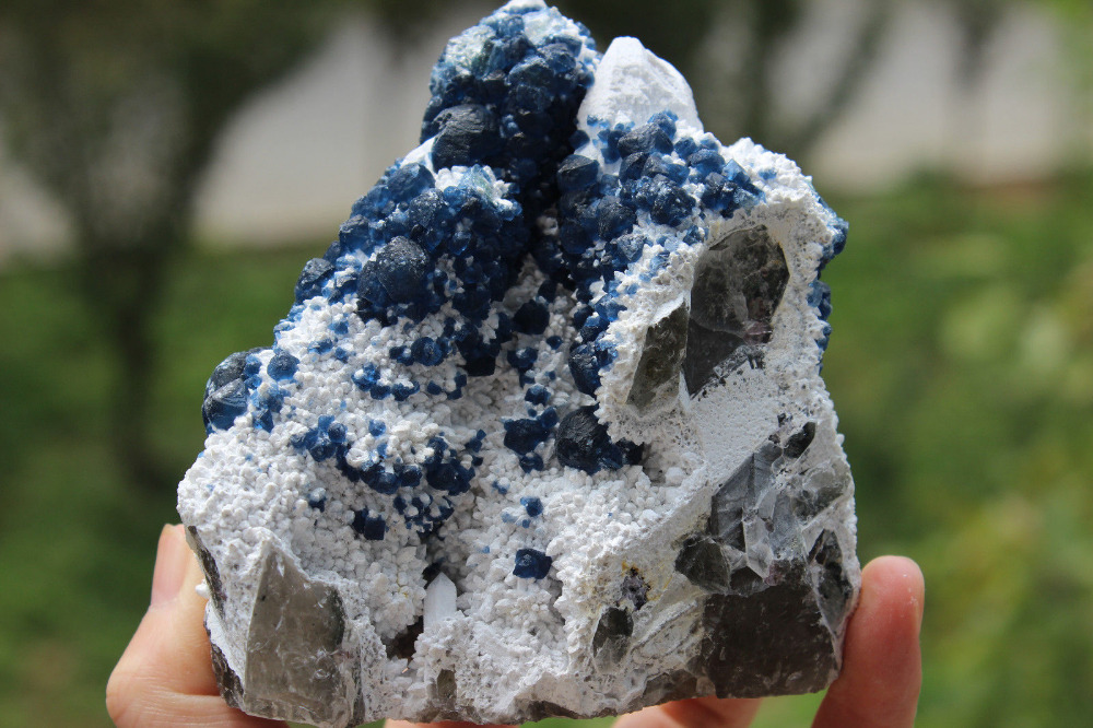 珍しい天然の青蛍石とクリスタルsymbionts鉱物標本仕入れ・メーカー・工場