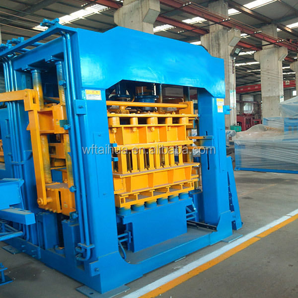 油圧方式と舗装ブロック製造機タイプその他のqt4-15cコンクリートセメント色パンブロック製造機問屋・仕入れ・卸・卸売り