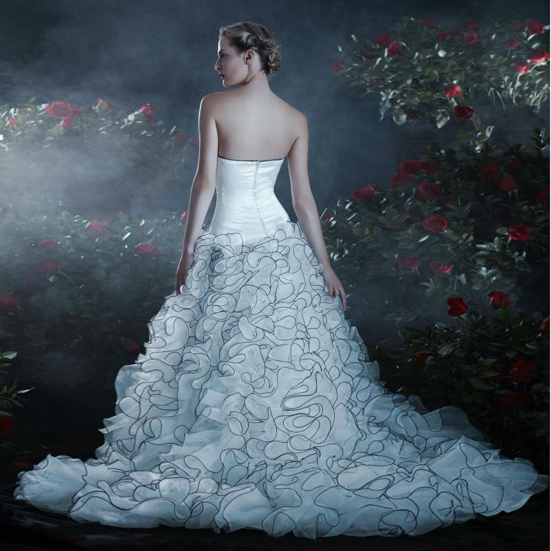 goingweddingブライダルウェディングドレス花嫁衣装販売のための最新のウェディングドレスのデザインaj102ウェディングドレスオーガンジーのフリルスカート問屋・仕入れ・卸・卸売り