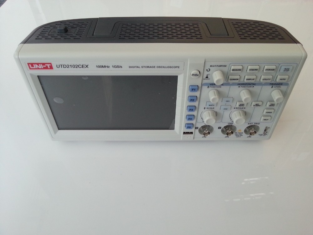 UTD2102CEXデジタルusbオシロスコープ100 mhz 2チャネル1gsa/s 7 'tft液晶800 × 480仕入れ・メーカー・工場
