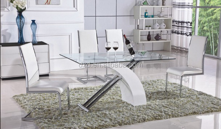 モダンな木製のテーブルと革張りの椅子のダイニングセット仕入れ・メーカー・工場