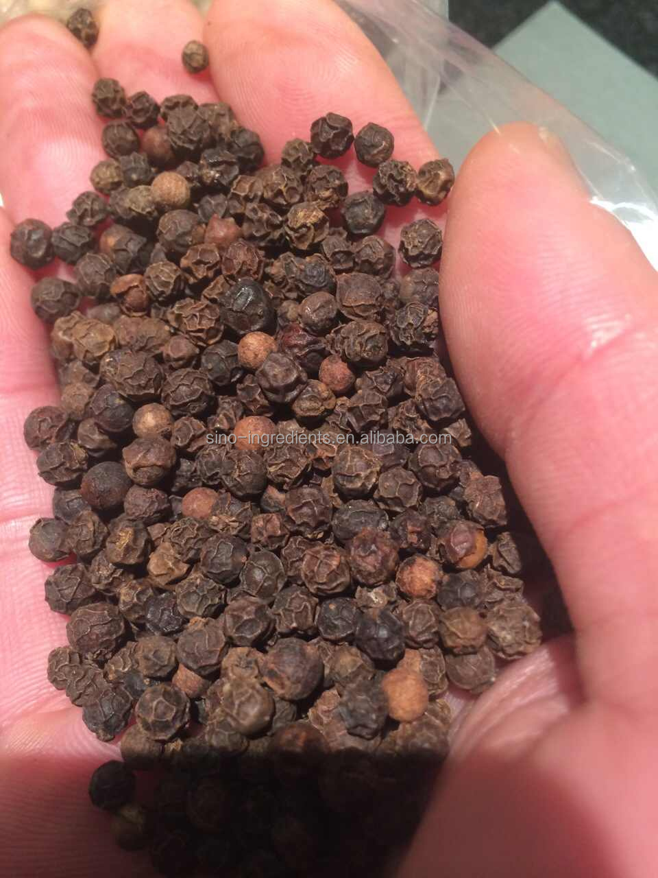 Black and White Pepper