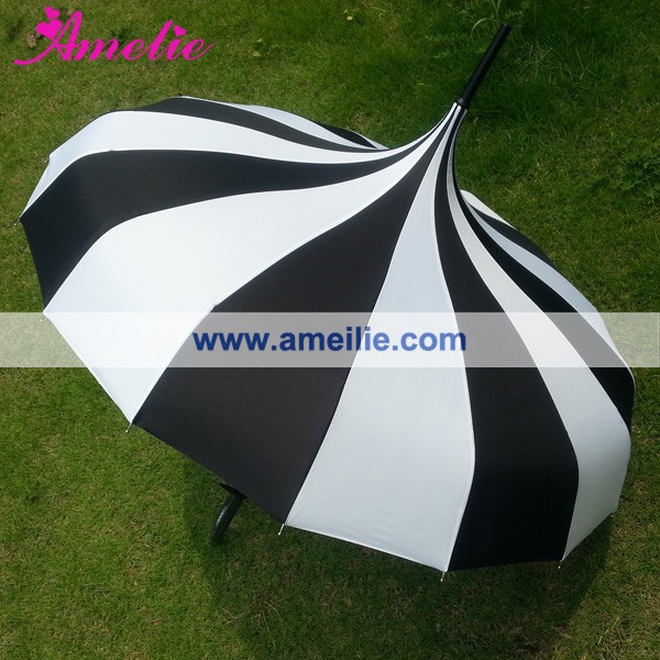 A0456 vintage-inspired pagoda umbrella by Bella (3)