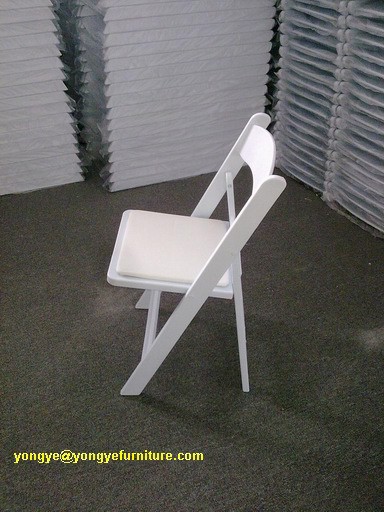 工場直接価格設定ガーデンウェディング樹脂折りたたみ椅子仕入れ・メーカー・工場