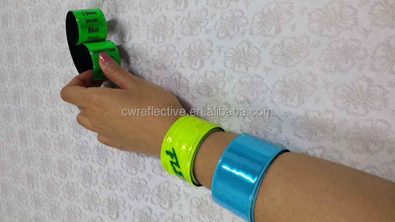 Glow in the Dark Bracelet/ Glow in the Dark Rubber Band Bracelets/ Glow in the Dark Silicone Wristbands