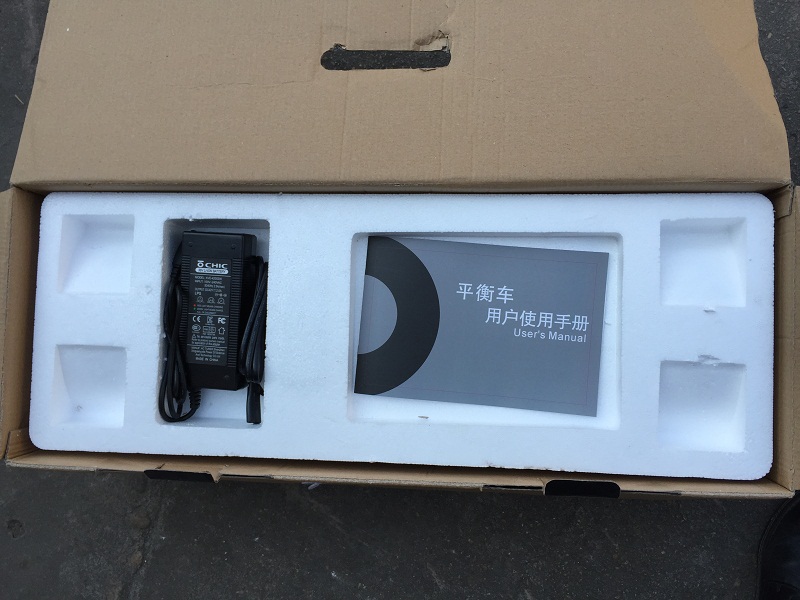 自己バランススクーター、二輪スマートバランシングスクーター電動ボード漂流スクーター個人向けアダルトトランスポーター仕入れ・メーカー・工場