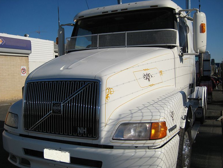 ボルボの体の部分8082041entトラックハイパワーヘッドライト問屋・仕入れ・卸・卸売り