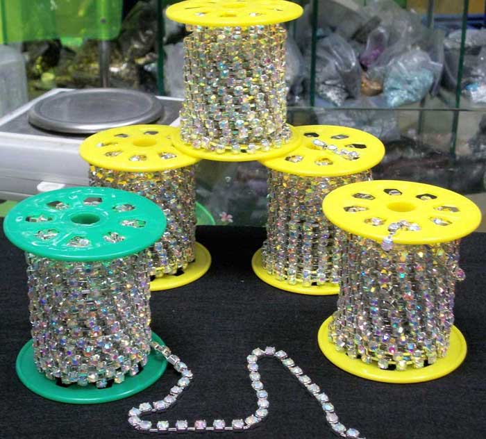 カップチェーンラインストーン; ラインストーンカップチェーン、 高品質アクセサリードレスのラインストーンのトリミング問屋・仕入れ・卸・卸売り