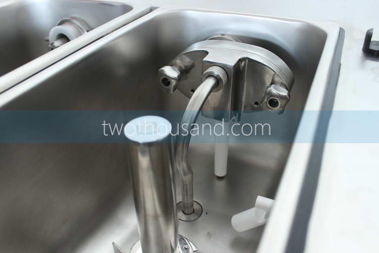 2014 New Style Commercial Soft Ice Cream Machine with Air Pump and CE Approval