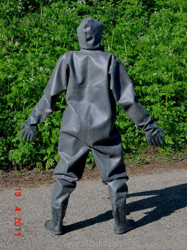 Jinqian New Thai Nature Full Rubber Waterproof Suit With Gloves And