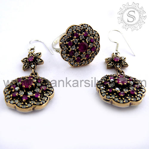 純銀製の宝石類/手作りのシルバージュエリー/jewelrywholesalerファッションシルバー問屋・仕入れ・卸・卸売り