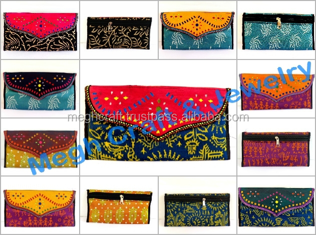 kutch printed clutch.jpg